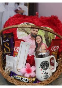 Customized Hamper